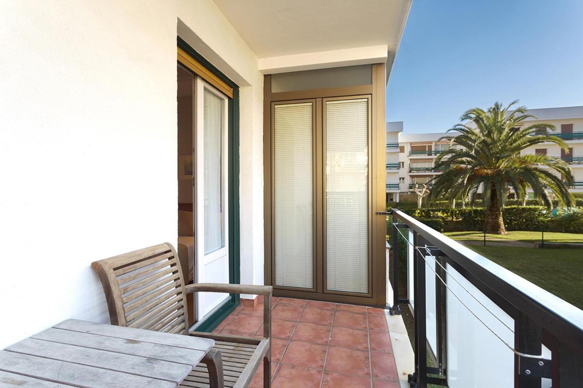 Pension Zarauz Playa Екстериор снимка
